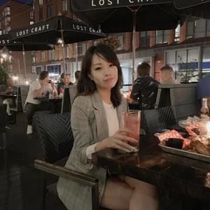 Meet your Posher, Wendy